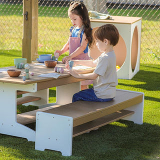 WB2725 outdoorED™ Bench_outdoor with models and props