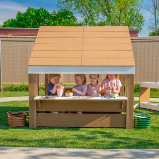 WB2737 outdoorED Learning Pavilion_side view