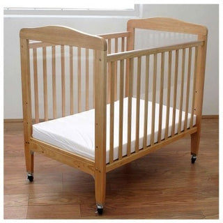 Adjustable Wooden Window Crib with Fixed Rails